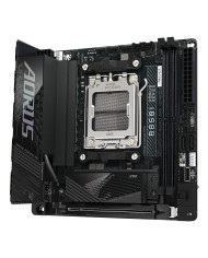 GIGABYTE B850I AORUS PRO Scheda Madre - Supporta processori AMD Ryzen Serie 9000, VRM digitale a 8+2+1 fasi, fino a 8400MHz DDR5