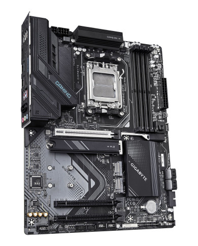 GIGABYTE X870 GAMING WIFI6 Scheda Madre - Supporta CPU AMD Ryzen 9000, 8+2+2 fasi VRM, fino a 8000MHz DDR5 (OC), 1xPCIe 5.0 + 2x